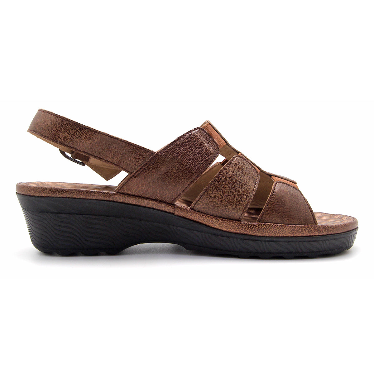 Pierre Cardin รองเท้าผู้หญิง รองเท้าแตะแบบลำลองหญิง รองเท้าส้นแบนแบบรัดส้น นุ่มสบาย ผลิตจากหนังแท้ สีบรอนซ์ทอง ไซส์ 21SS242