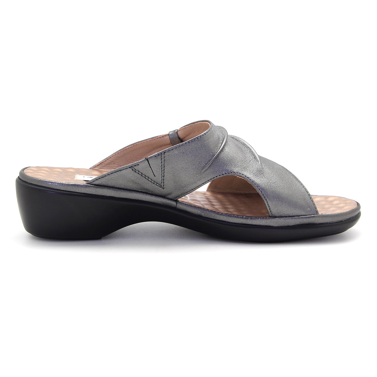 Pierre Cardin รองเท้าแตะผู้หญิง เพื่อสุขภาพ นุ่มสบาย ผลิตจากหนังแท้ สีเทา รุ่น 23SS294