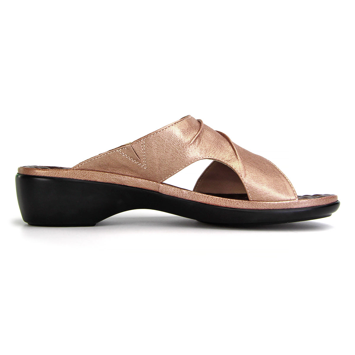 Pierre Cardin รองเท้าแตะผู้หญิง เพื่อสุขภาพ นุ่มสบาย ผลิตจากหนังแท้ สีเทา รุ่น 23SS294