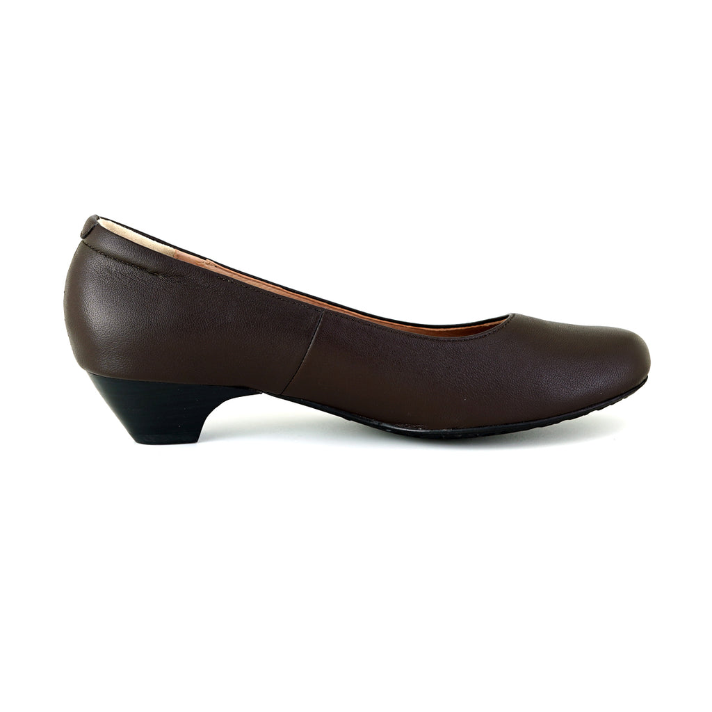 Pierre Cardin รองเท้าผู้หญิง คัทชู นุ่มสบาย ผลิตจากหนังแท้ รุ่น 25SD381