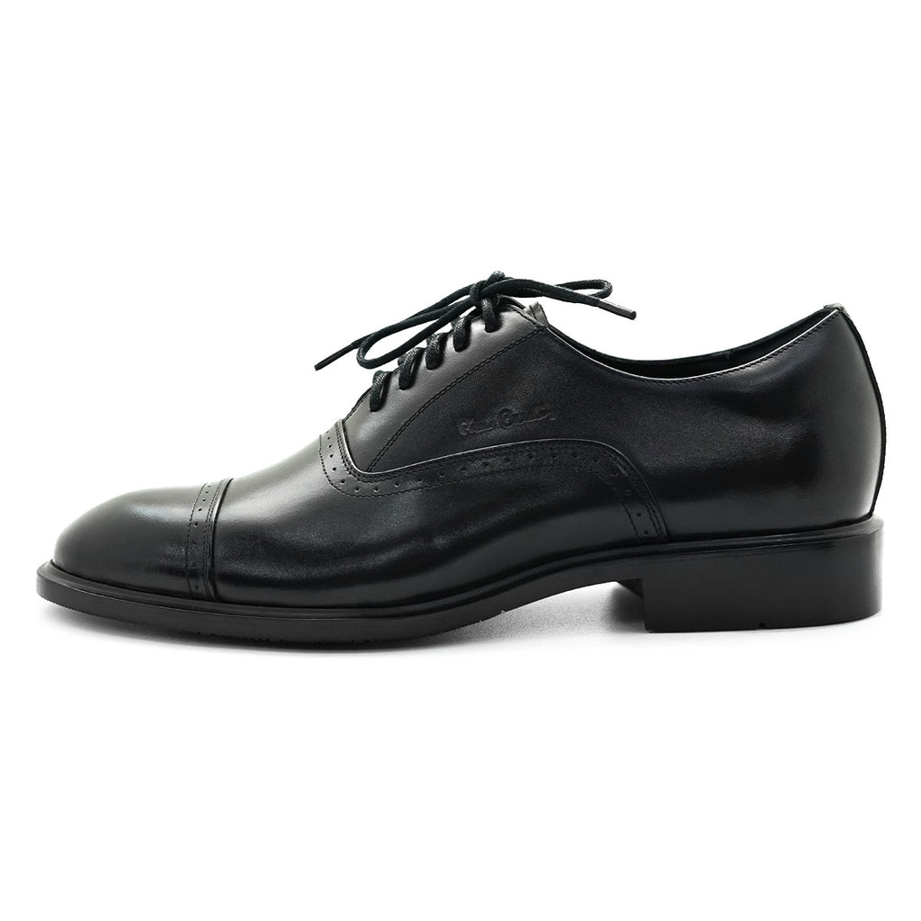 Pierre Cardin รองเท้าผู้ชาย รองเท้าหนังแบบผูกเชือก นุ่มสบาย ผลิตจากหนังแท้สีดำ รุ่น 80TD122
