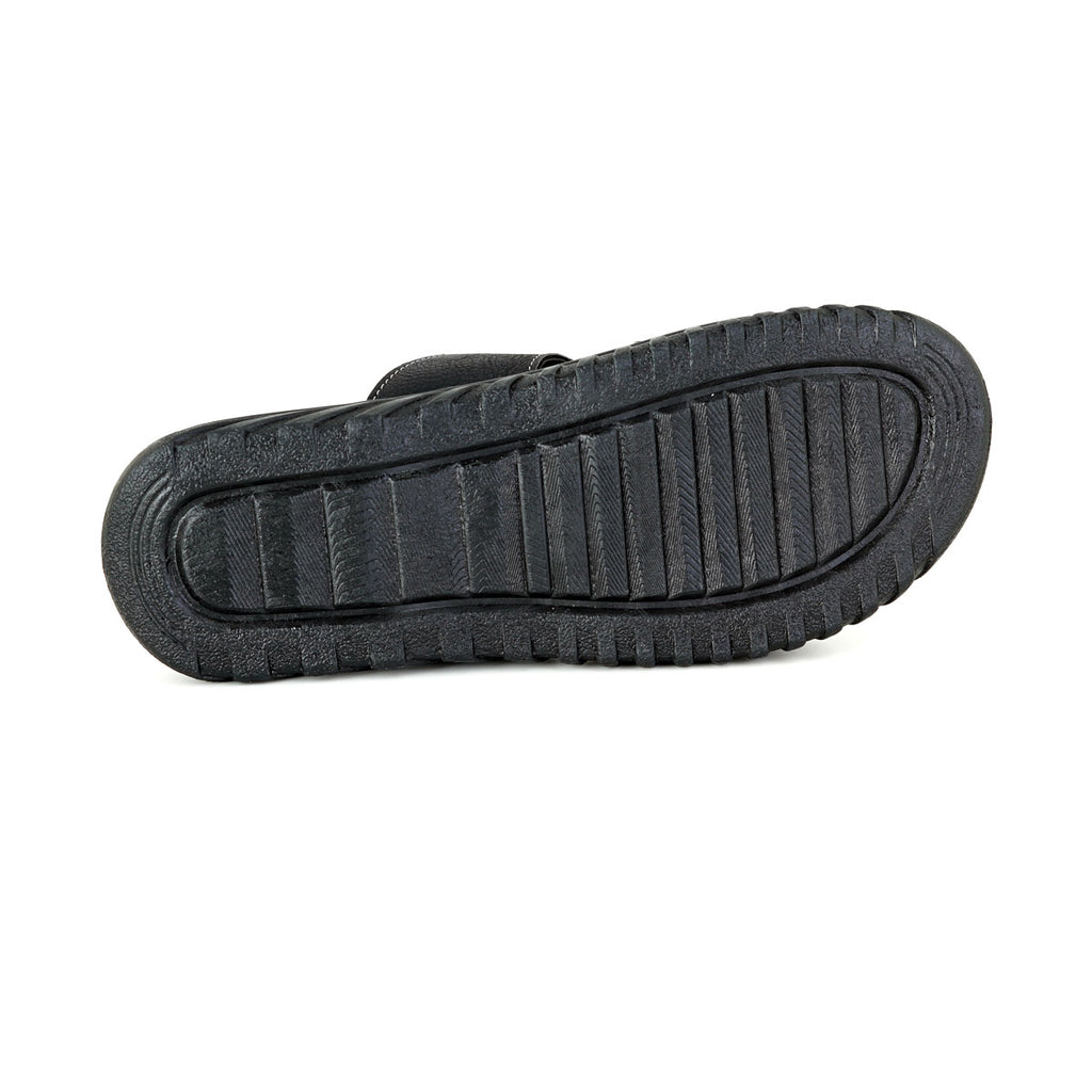 Pierre Cardin รองเท้าแตะผู้ชาย นุ่มสบาย ผลิตจากหนังสังเคราะห์ สีดำ รุ่น 83RS166