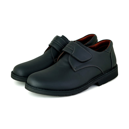 Pierre Cardin รองเท้าผู้ชาย รุ่น 84JC177 รองเท้าบูทหนังแบบสวมข้อสั้น ดีไซน์เรียบเท่ คลาสสิก ใส่ง่ายไม่ต้อง